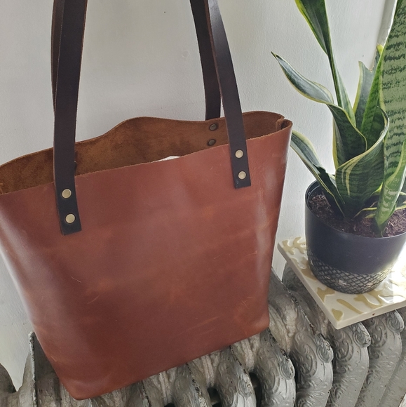 SOLD portland Leather Goods AP Classic Tote Honey - Picture 2 of 6